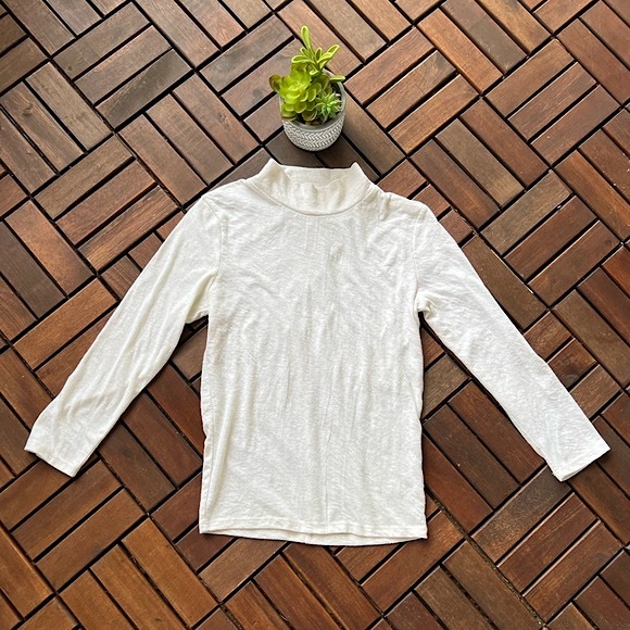 ✨GUC✨RVCA Cream Top - Womens Size XS - Picture 1 of 4